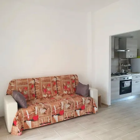 Attico Con Terrazzo Relax Apartment